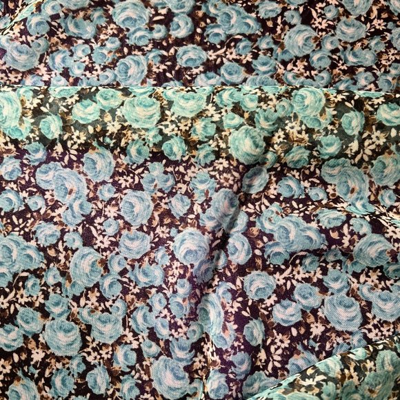 ๐Blue Roses Light Transparent Fabric for Sew a Nice Dress, Blouse etc 120 x 49 - Picture 6 of 10